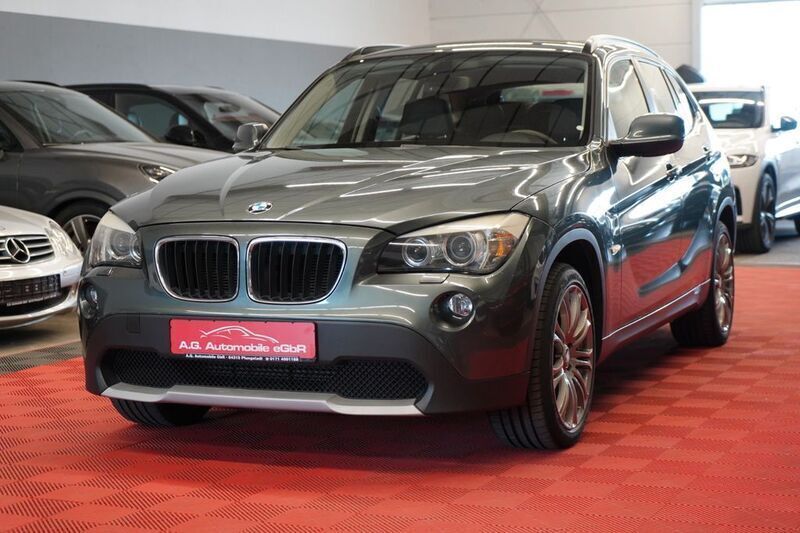 Grau Gebraucht 2010 BMW X1 Performance SUV | 6.950 € (Guter Preis) - Bild 1/4