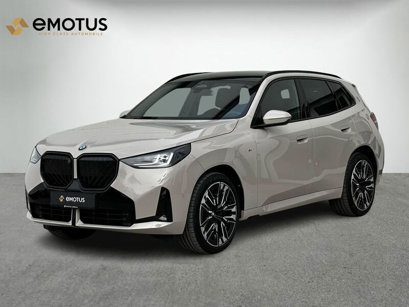 Grau Gebraucht 2024 BMW X3 Performance SUV | 70.900 € - Bild 1/4