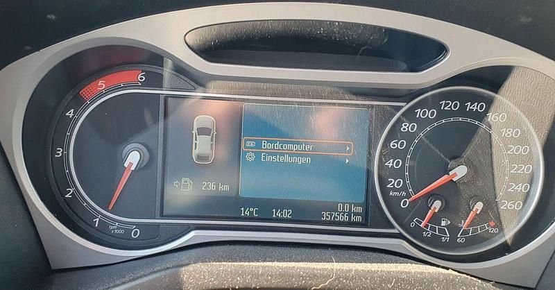 Gebraucht Ford Mondeo Titanium 175 PS (128 kW) 2008 Schwarz Limousine