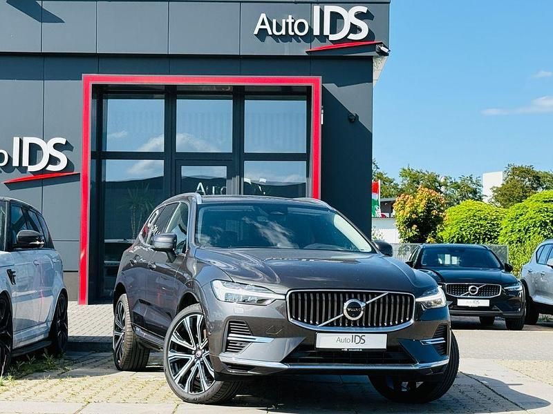 Grau Gebraucht 2021 Volvo XC60 Inscription SUV | 39.999 € (Superpreis) - Bild 1/4