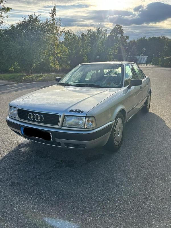 Silber Gebraucht 1993 Audi 80 Limousine | 1.500 € - Bild 1/4