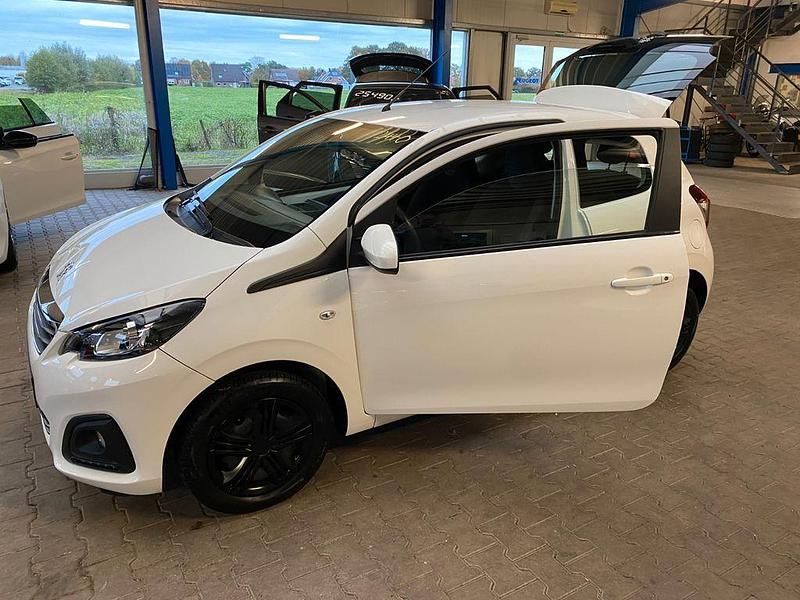 Weiß Gebraucht 2021 Peugeot 108 Active Kleinwagen | 8.840 € (Fairer Preis) - Bild 1/4