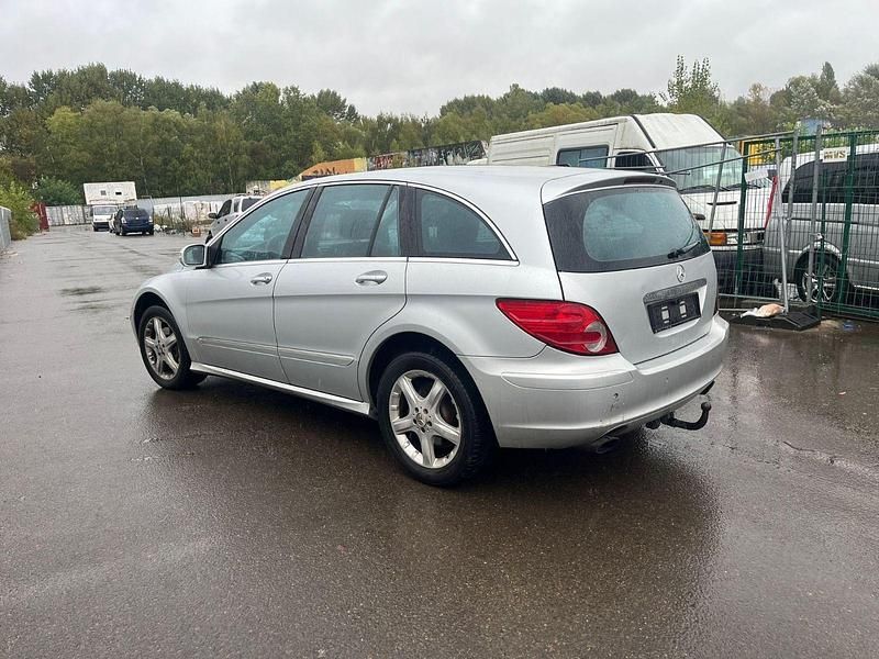 Gebraucht Mercedes R320 224 PS (164 kW) 2006 Silber Kombi