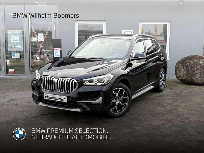 Schwarz Gebraucht 2022 BMW X1 xLine SUV | 28.480 € (Fairer Preis) - Bild 1/3