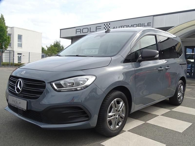 Grau Gebraucht 2023 Mercedes Citan 110 Kombi | 19.980 € (Fairer Preis) - Bild 1/3