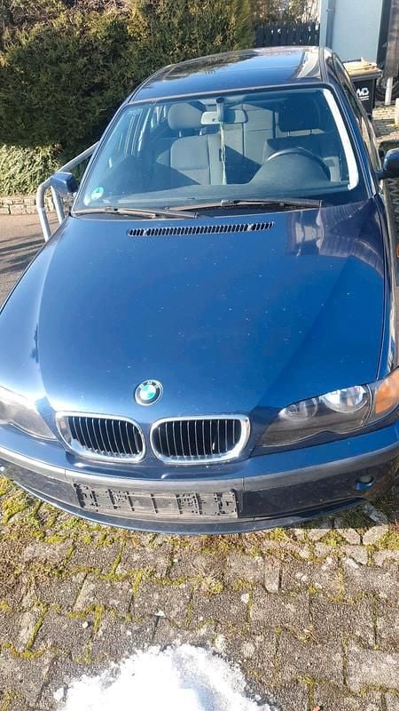 Gebraucht BMW 318 143 PS (105 kW) 2004 Limousine