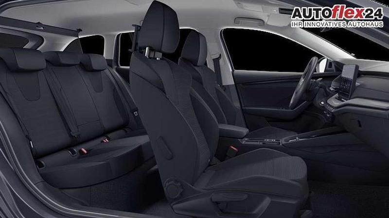 Neu Skoda Octavia Selection 150 PS (110 kW) 2026 Blackmagic perleffekt Kombi