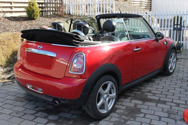 Gebraucht Mini Cooper Cabriolet Chili 166 PS (122 kW) 2011 Rot metallic Cabrio