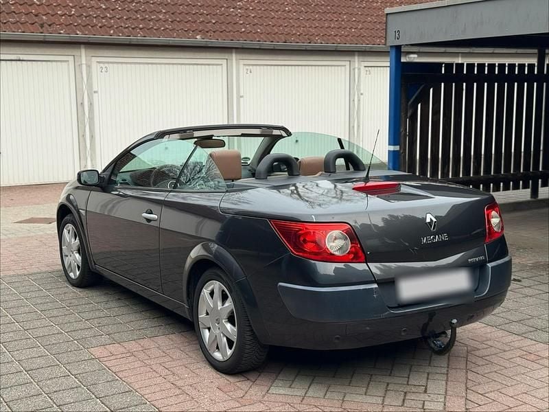 Gebraucht Renault Mégane Cabriolet 113 PS (83 kW) 2007 Schwarz Cabrio