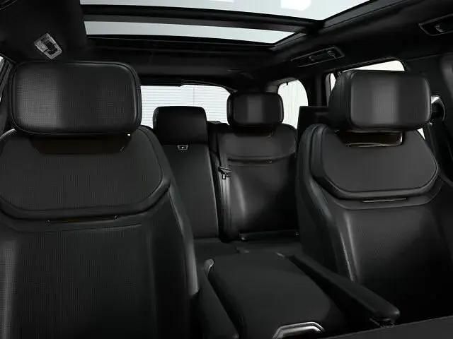 Neu Land Rover Range Rover 615 PS (452 kW) 2026 Silber SUV