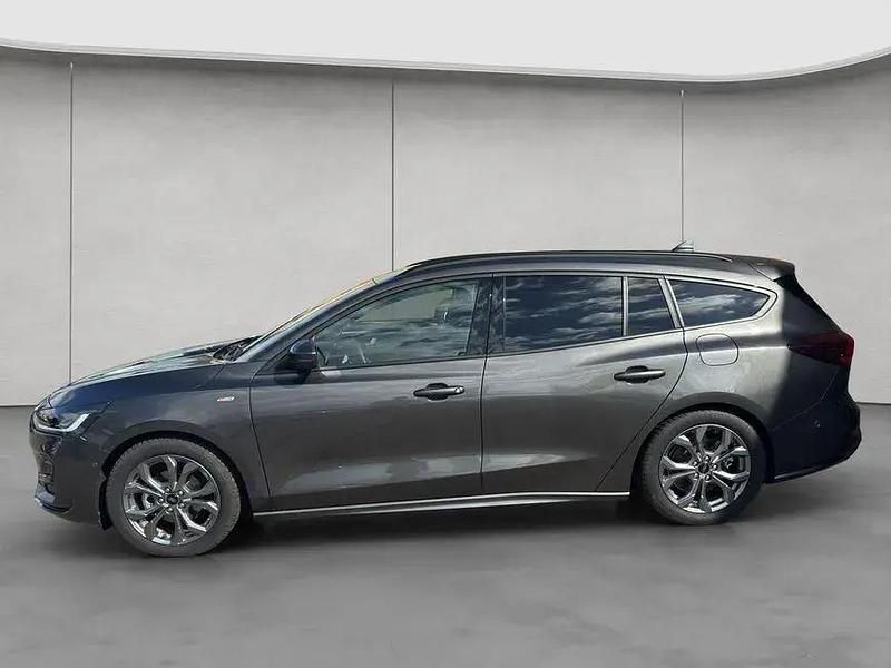 Gebraucht Ford Focus ST-Line X 155 PS (114 kW) 2024 Magnetic metallic Kombi
