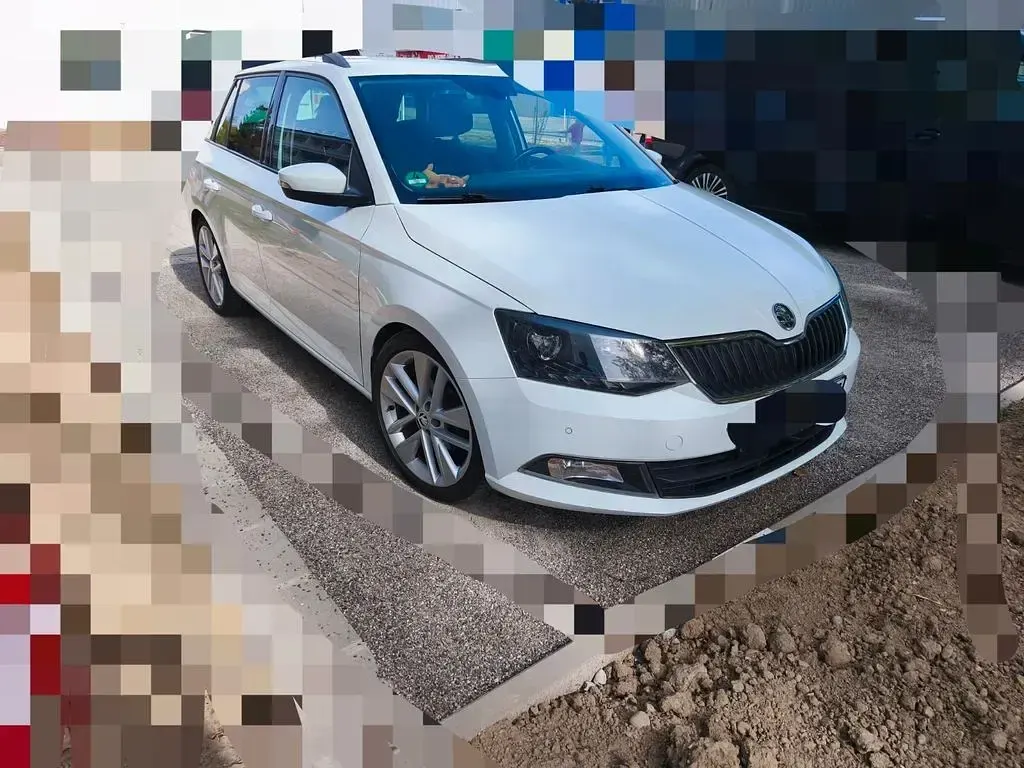 Gebraucht Skoda Fabia Ambition 90 PS (66 kW) 2015 Weiß Kombi