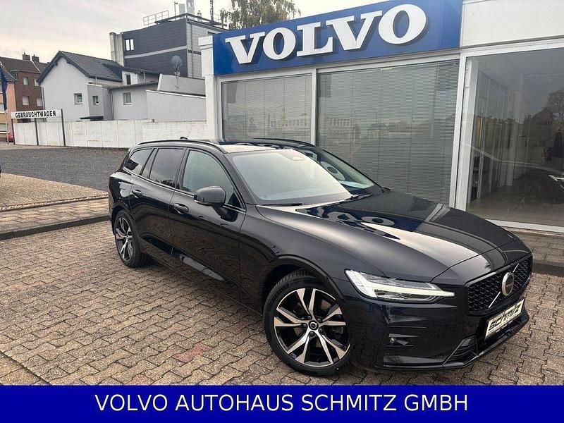 Schwarz Gebraucht 2025 Volvo V60 Plus Kombi | 36.990 € (Fairer Preis) - Bild 1/4