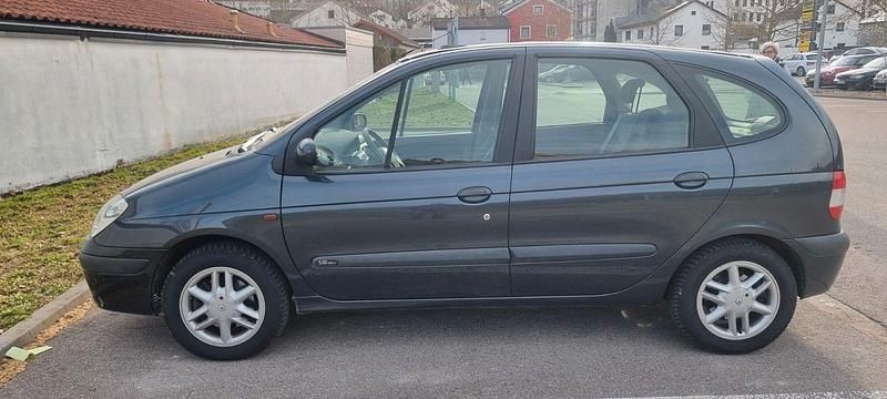 Gebraucht Renault Scénic Expression 107 PS (78 kW) 2001 Grau Van / Kleinbus