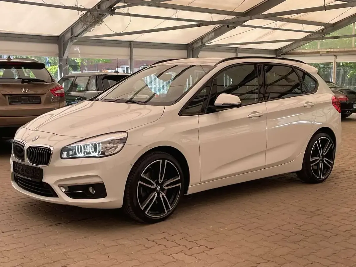 Gebraucht BMW 225 231 PS (169 kW) 2014 Alpinweiss iii Van / Kleinbus