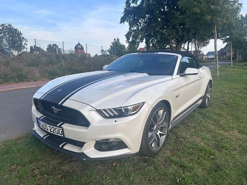 Gebraucht Ford Mustang GT 441 PS (324 kW) 2017 Weiß Cabrio