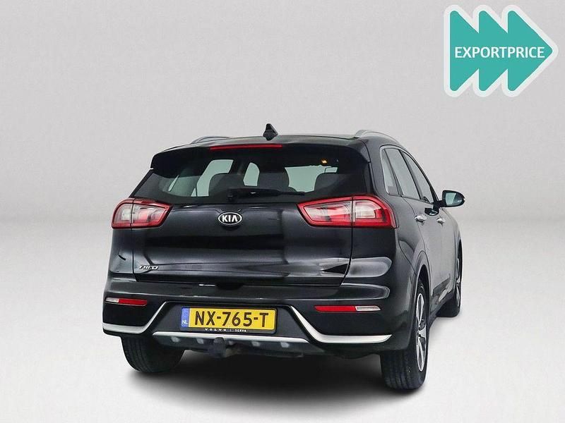 Gebraucht Kia Niro First Edition 141 PS (103 kW) 2017 Schwarz SUV