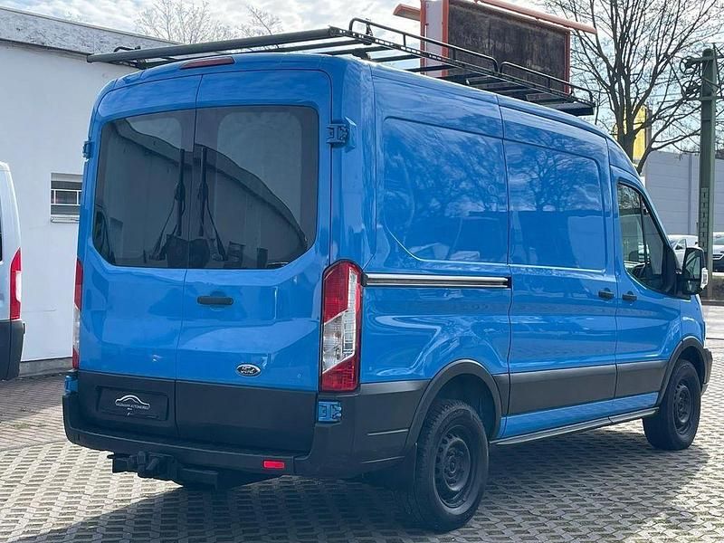 Second-hand Ford Transit 125 CP (91 kW) 2015 Albastru Monovolum