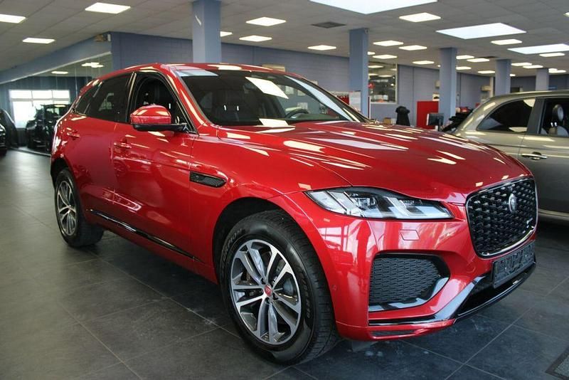 Gebraucht Jaguar F-Pace R-Dynamic 300 PS (220 kW) 2021 Firenze red SUV