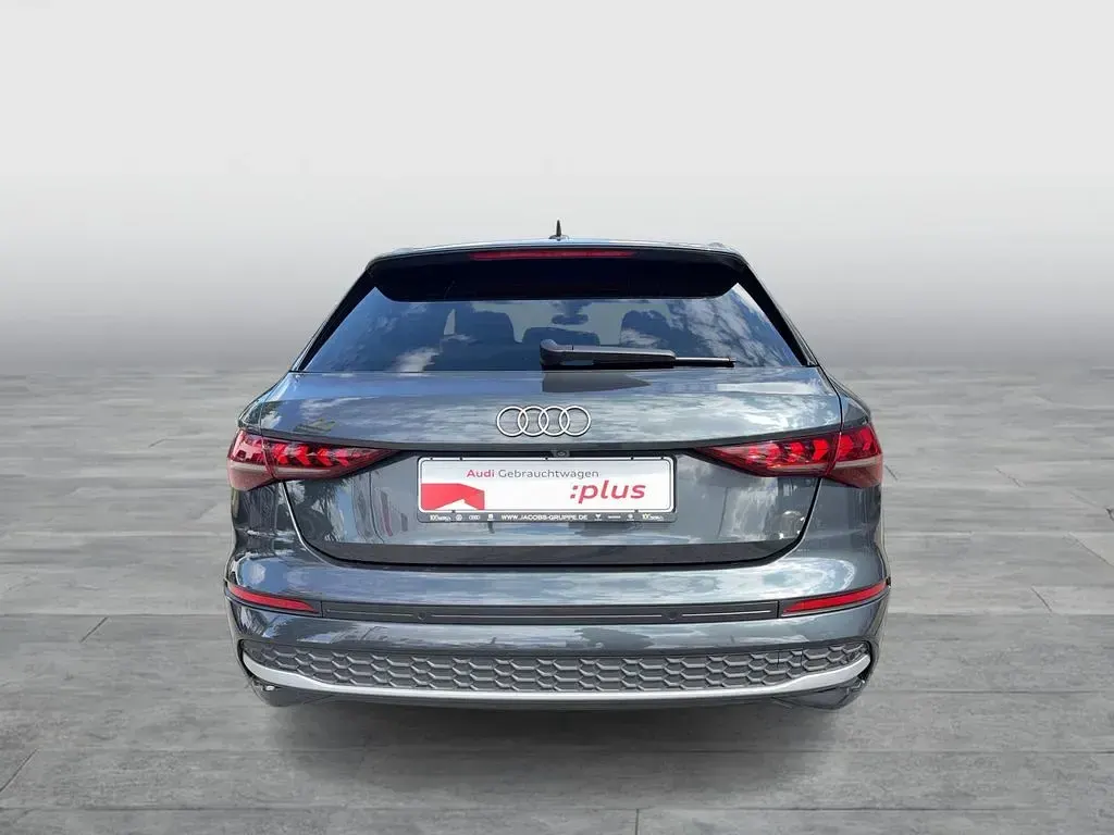 Gebraucht Audi A3 Performance 204 PS (150 kW) 2025 Manhattangrau Limousine