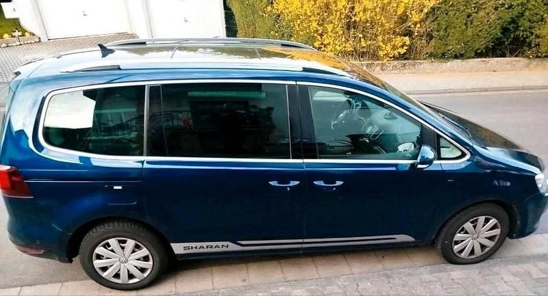 Gebraucht VW Sharan Join 150 PS (110 kW) 2019 Blau Van / Kleinbus
