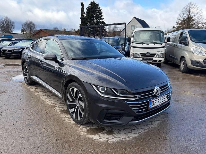 Gebraucht VW Arteon R-line 190 PS (139 kW) 2018 Schwarz Kleinwagen