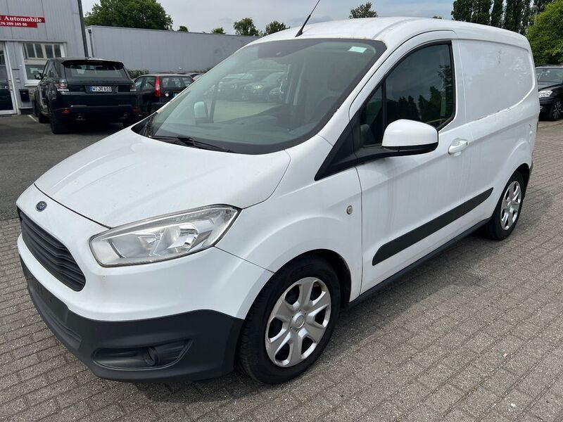 Gebraucht Ford Transit Trend 101 PS (74 kW) 2016 Weiß Van / Kleinbus