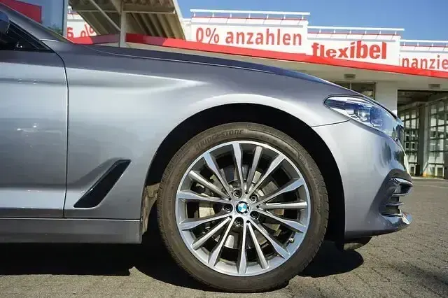 Gebraucht BMW 530 Luxury Line 252 PS (185 kW) 2017 Grau Limousine