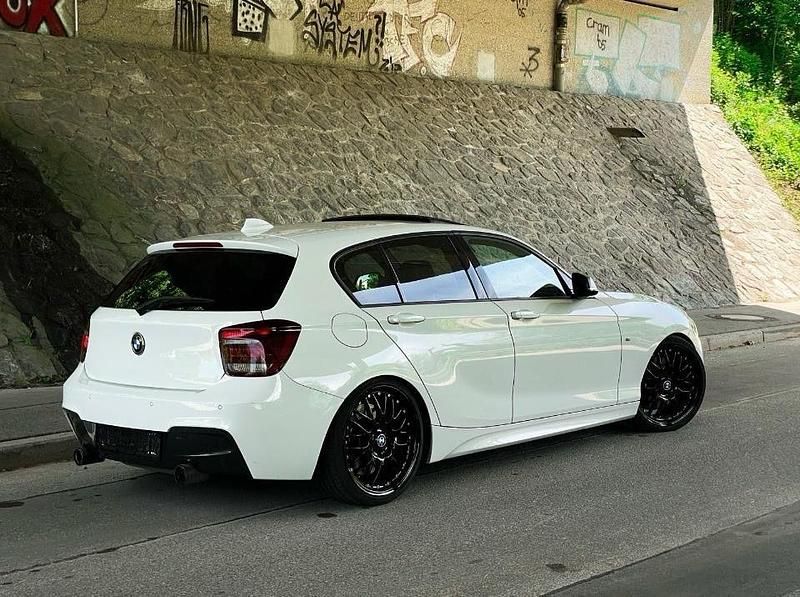 Gebraucht BMW M135 M Performance 320 PS (235 kW) 2014 Weiß Kleinwagen