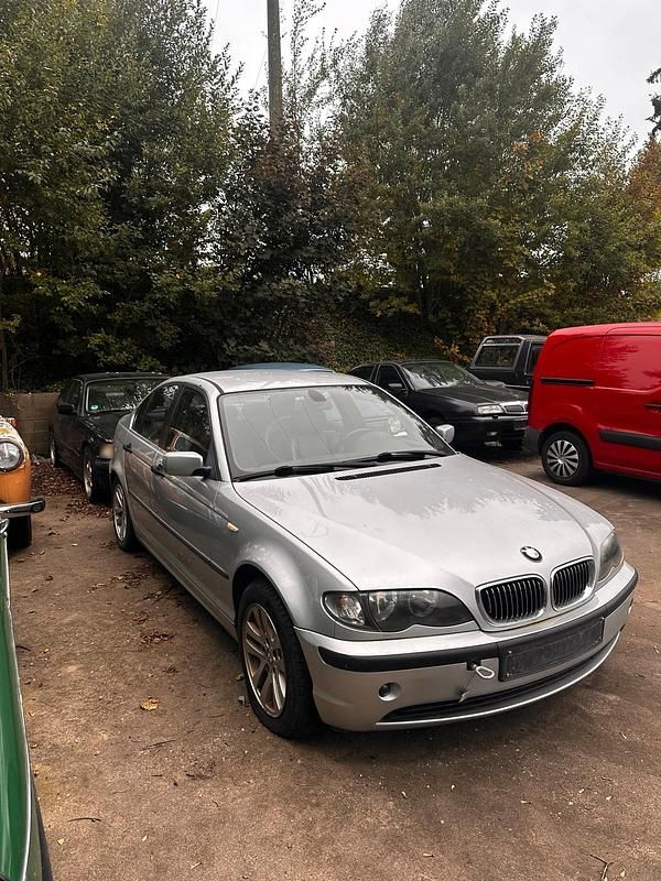 Gebraucht BMW 316 116 PS (85 kW) 2000 Silber Limousine