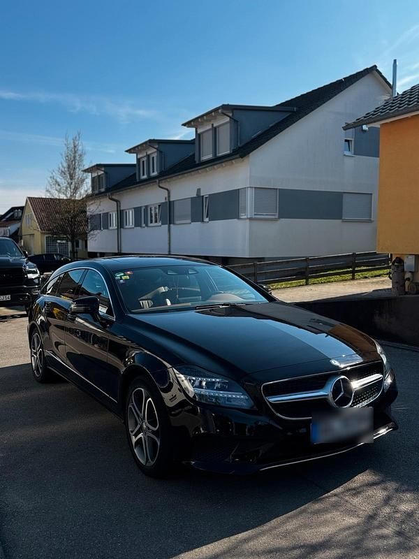 Gebraucht Mercedes CLS350 258 PS (189 kW) 2015 Schwarz Kombi