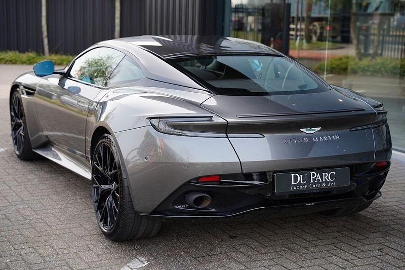 Gebraucht Aston Martin DB12 680 PS (500 kW) 2024 Grau