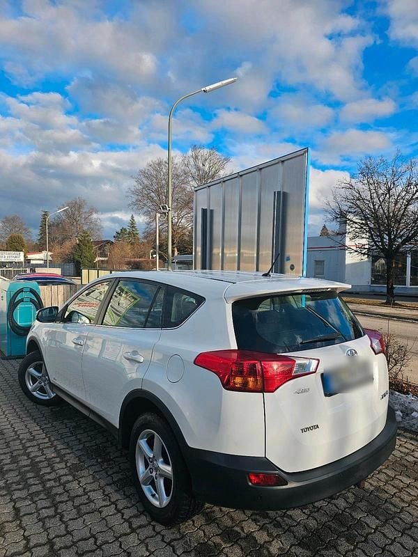 Gebraucht Toyota RAV4 125 PS (91 kW) 2014 Weiß SUV