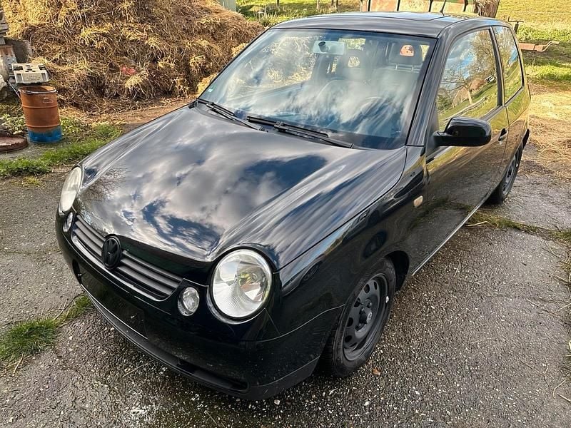 Second-hand VW Lupo 50 CP (36 kW) 2000 Negru Hatchback