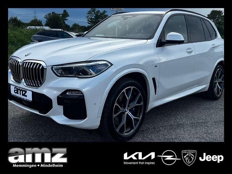 Mineralweiss metallic Gebraucht 2018 BMW X5 M Sport SUV | 53.990 € - Bild 1/4