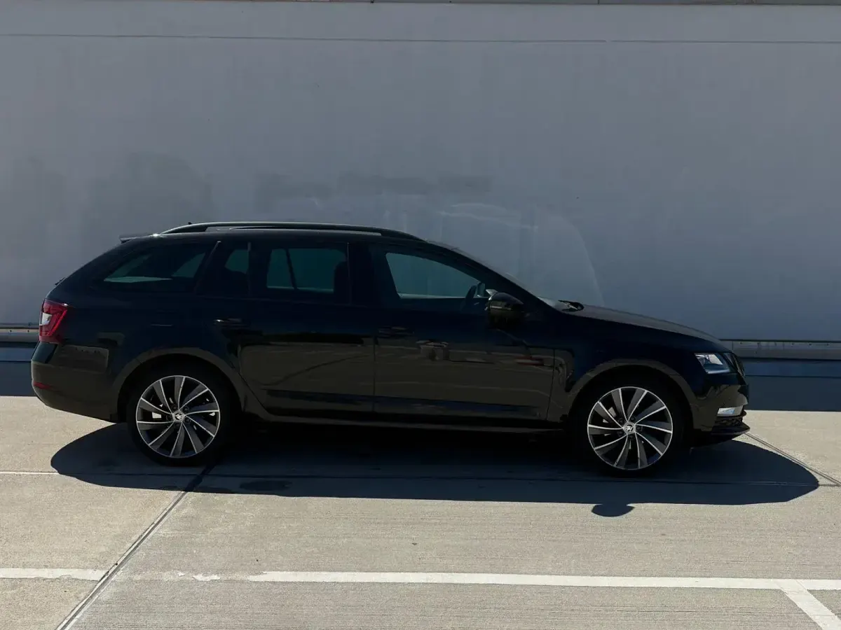 Gebraucht Skoda Octavia Sport 150 PS (110 kW) 2020 Schwarz Kombi
