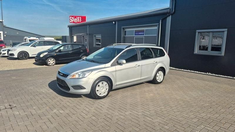 Usata Ford Focus 101 CV (74 kW) 2010 Argento Berlina