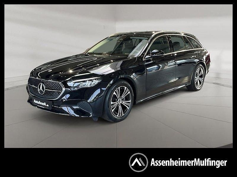 Obsidianschwarz Gebraucht 2024 Mercedes E220 Avantgarde Kombi | 42.948 € (Fairer Preis) - Bild 1/4