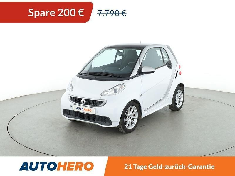Weiß Gebraucht 2014 Smart ForTwo Coupé Passion Kleinwagen | 7.590 € (Etwas zu teuer) - Bild 1/3
