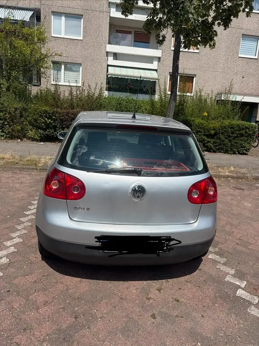 Gebraucht VW Golf V 102 PS (75 kW) 2006 Silber Kleinwagen