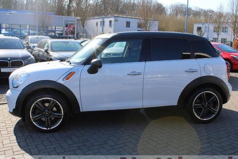 Weiß Gebraucht 2012 Mini One Countryman Chili SUV | 8.900 € (Guter Preis) - Bild 1/4