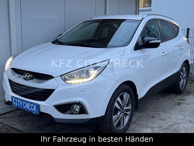 Weiß Gebraucht 2014 Hyundai ix35 Style SUV | 9.900 € (Fairer Preis) - Bild 1/4