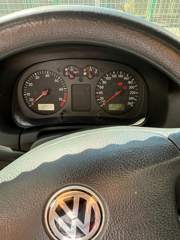 Silber Gebraucht 1997 VW Golf IV Limousine | 1.650 € (Fairer Preis) - Bild 1/4