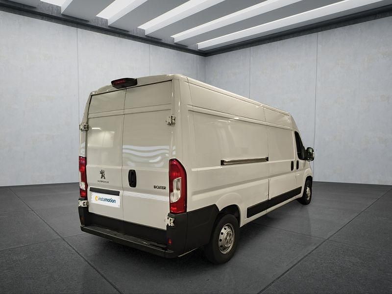 Gebraucht Peugeot Boxer 140 PS (102 kW) 2024 Weiß Van