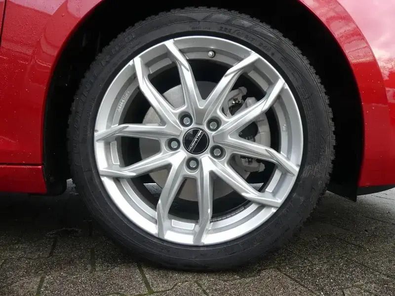 Gebraucht Opel Astra 131 PS (96 kW) 2023 Kardio rot Kombi