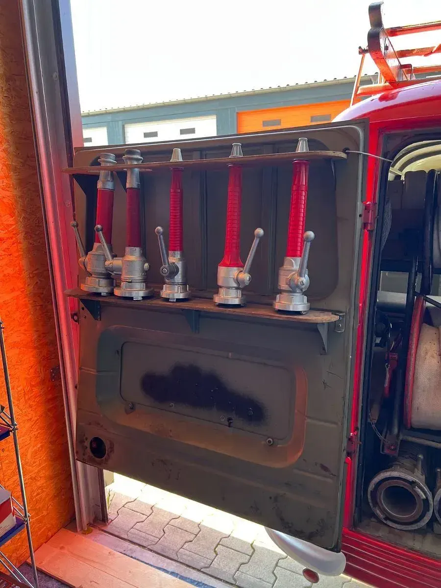 Gebraucht Ford Taunus 54 PS (39 kW) 1962 Rot Van / Kleinbus