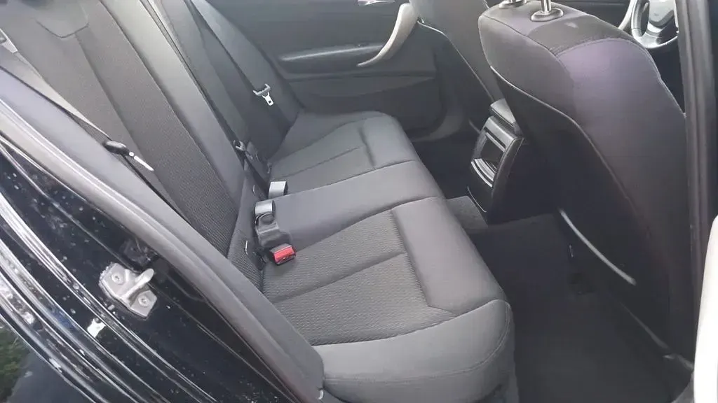 Gebraucht BMW 116 136 PS (100 kW) 2014 Schwarz Kleinwagen