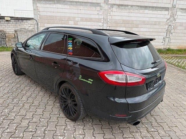 Gebraucht Ford Mondeo Trend 160 PS (117 kW) 2011 Schwarz Kombi