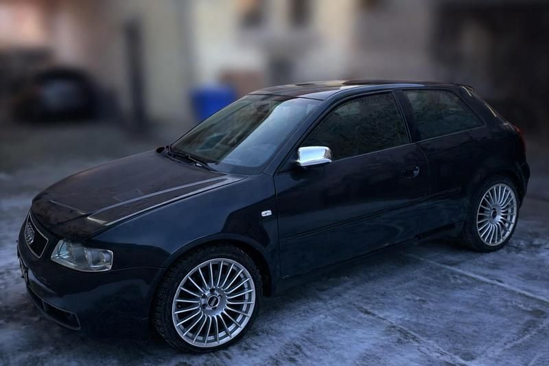 Gebraucht Audi S3 210 PS (154 kW) 2001 Schwarz Kleinwagen