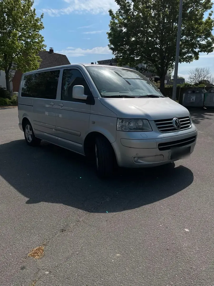 Używany VW T5 131 KM (96 kW) 2009 Srebrny Van